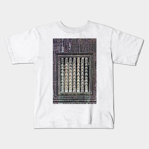 Gallery Screen, Angkor Wat Kids T-Shirt by BrianPShaw